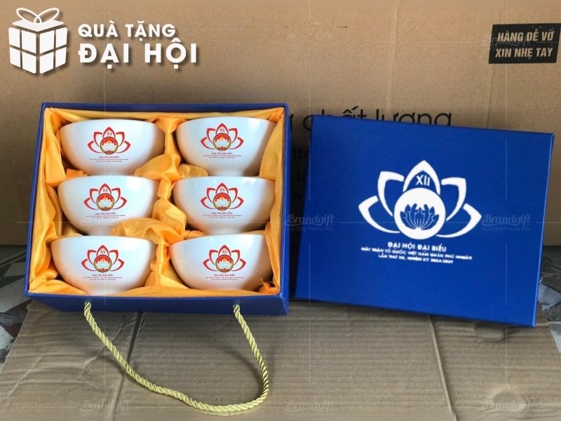 bo-bat-com-qua-tang-dai-hoi-mat-tran (2